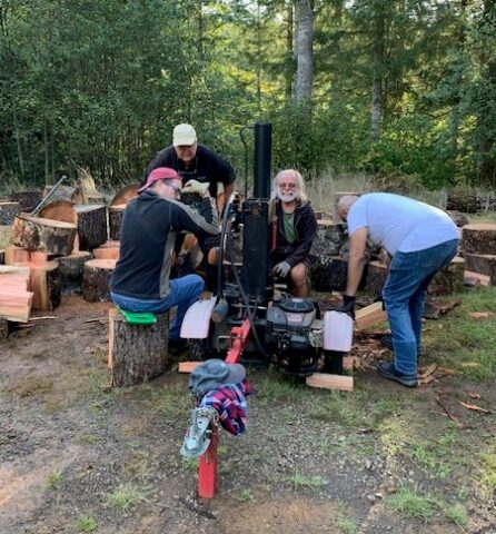 MSR Volunteering - Wood Splitters